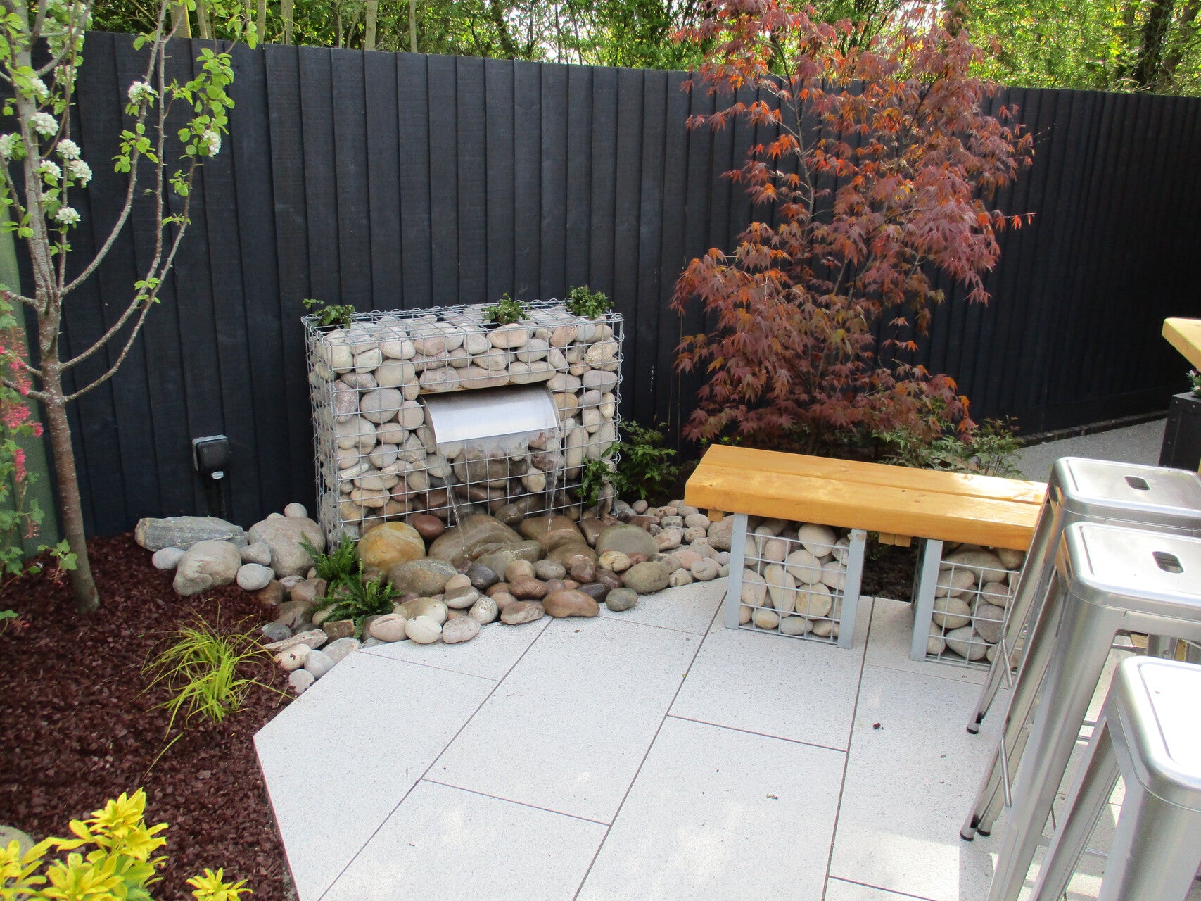 Anthracite Grey - Royal Exterior Paint